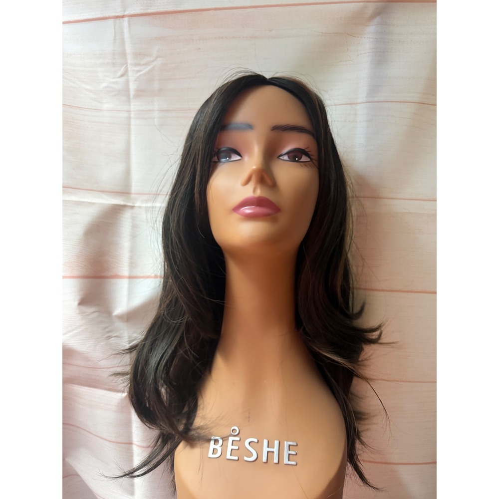 Med brown wig with highlights
